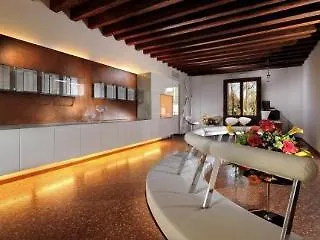 מלון Relais Ca' Sabbioni 5*